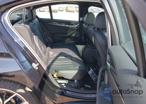 2021 BMW 540I xDrive из США, поврежденный, VIN WBA73BJ00MWW89084